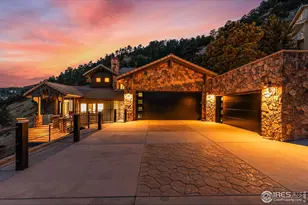 166 Valley View Way, Boulder, CO 80304 - Photo 3