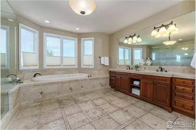 725 E Wiggins St, Superior, CO 80027 - Photo 23