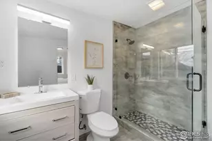 2749 S Glencoe St, Denver, CO 80222 - Photo 25