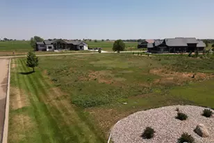 1061 Berthoud Peak Dr, Berthoud, CO 80513 - Photo 9