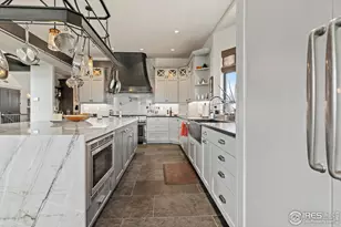 2155 Scenic Estates Dr, Fort Collins, CO 80524 - Photo 9