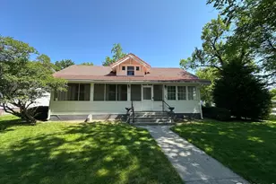 302 Beattie St, Sterling, CO 80751 - Photo 1