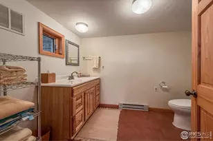 18673 Hwy 7, Lyons, CO 80540 - Photo 37