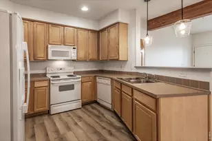 5220 Boardwalk Dr, Fort Collins, CO 80525 - Photo 11