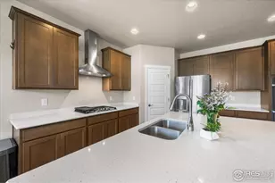 2150 Crop Row Dr, Windsor, CO 80550 - Photo 9