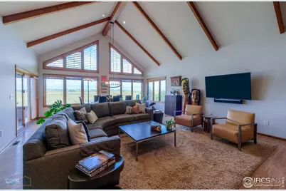 15137 E County Line Rd, Longmont, CO 80504 - Photo 7