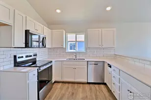 4327 Primrose Ln, Evans, CO 80620 - Photo 15