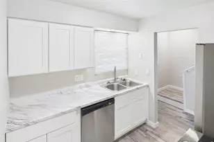 1044 Coronado Pkwy S, Denver, CO 80229 - Photo 27