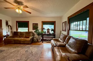 406 S Morlan Ave, Holyoke, CO 80734 - Photo 3