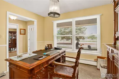 2316 Horseshoe Cir, Longmont, CO 80504 - Photo 9