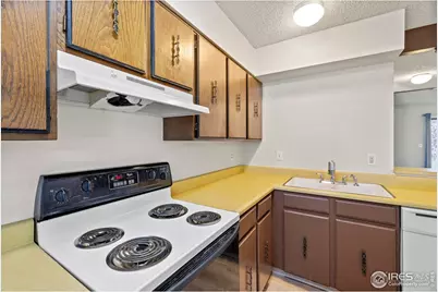 1705 Heatheridge Rd #B-104, Fort Collins, CO 80526 - Photo 9