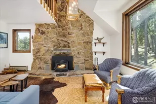 10212 Dowdle Dr, Golden, CO 80403 - Photo 5