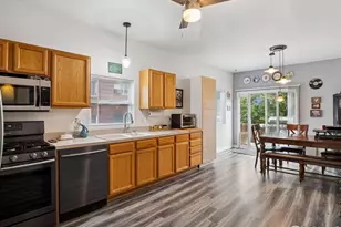 6735 W 37th Pl, Wheat Ridge, CO 80033 - Photo 3