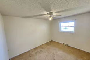 240 Villa Vista St, Sterling, CO 80751 - Photo 11