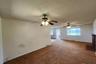 240 Villa Vista St, Sterling, CO 80751 - Photo 5