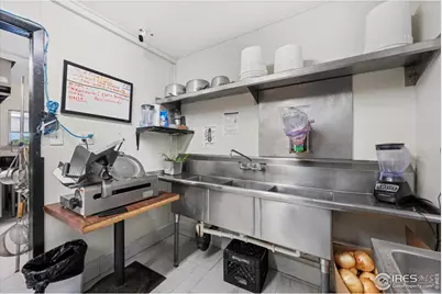 612 W Central Ave, Wiggins, CO 80654 - Photo 7