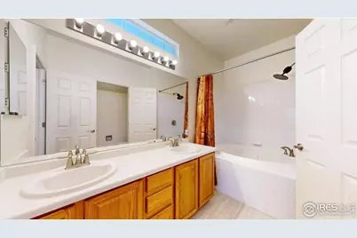 605 Saint Andrews Dr, Longmont, CO 80504 - Photo 9