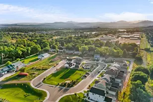 1658 Taft Gdns Cir, Loveland, CO 80537 - Photo 33