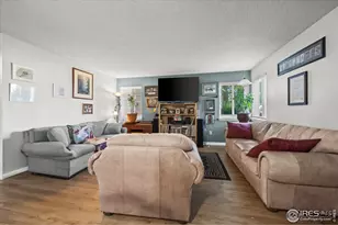 1053 Delta Dr, Lafayette, CO 80026 - Photo 3