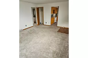 425 35th Ave Ct, Greeley, CO 80634 - Photo 5