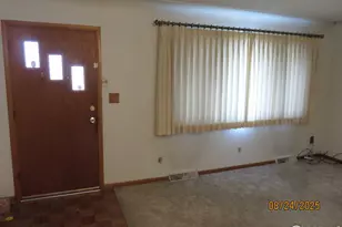 425 35th Ave Ct, Greeley, CO 80634 - Photo 3