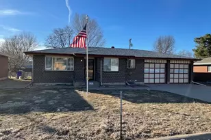 425 35th Ave Ct, Greeley, CO 80634 - Photo 1