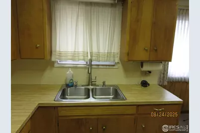 425 35th Ave Ct, Greeley, CO 80634 - Photo 9