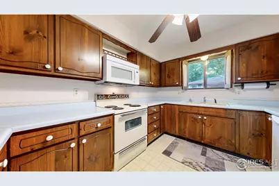 3621 Adena Ct, Loveland, CO 80538 - Photo 11