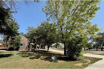 1408 17th Ave, Longmont, CO 80501 - Photo 9