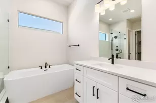 1633 Winter Glow Dr, Windsor, CO 80550 - Photo 11