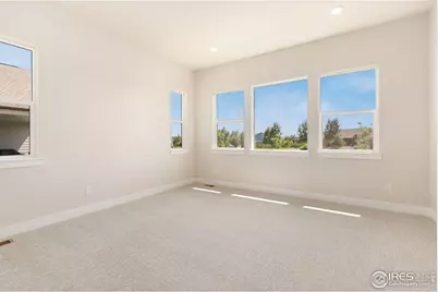 1633 Winter Glow Dr, Windsor, CO 80550 - Photo 3