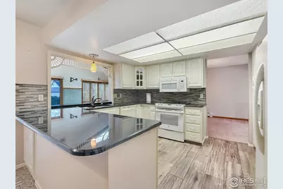 1417 S 9th Ave, Sterling, CO 80751 - Photo 11