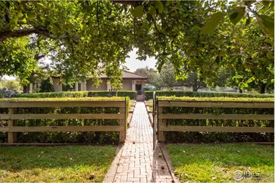 7007 Rozena Dr, Longmont, CO 80503 - Photo 41