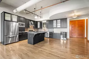 210 W Magnolia St, Fort Collins, CO 80521 - Photo 9