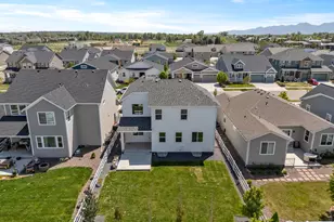 1923 High Plains Dr, Longmont, CO 80503 - Photo 35