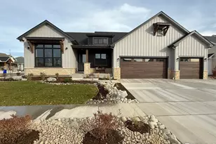 1424 Burt Ave, Berthoud, CO 80513 - Photo 1