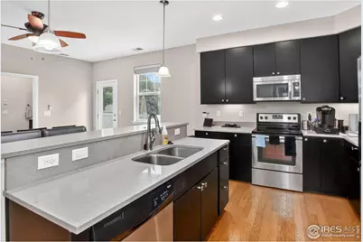 611 Cheyenne Dr, Lafayette, CO 80026 - Photo 9