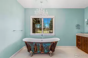 9402 Crystal Ln, Longmont, CO 80503 - Photo 17