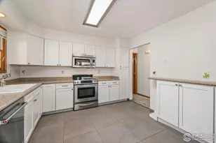 1118 Deercroft Ct, Fort Collins, CO 80525 - Photo 9