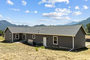 1611 High Dr, Estes Park, CO 80517 - Photo 25