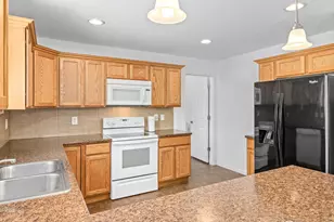 1611 High Dr, Estes Park, CO 80517 - Photo 31