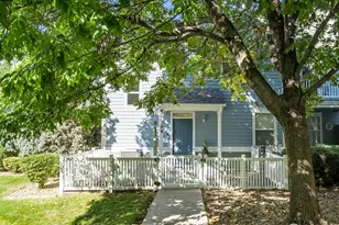 640 Gooseberry Dr, Longmont, CO 80503 - Photo 3