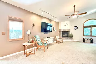 4260 W 14th St Dr, Greeley, CO 80634 - Photo 7