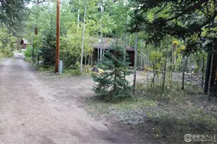 223 Riverside Dr, Lyons, CO 80540 - Photo 11