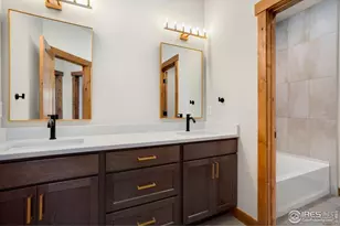 1722 Continental Peaks Cir, Estes Park, CO 80517 - Photo 21