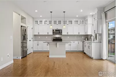 10008 Walden Ct, Commerce City, CO 80022 - Photo 7