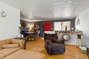 901 W Kelly Dr, Loveland, CO 80537 - Photo 5