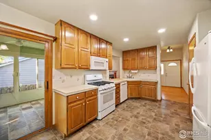 3890 Kremmling Dr, Loveland, CO 80538 - Photo 11