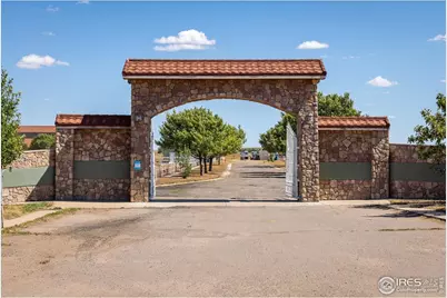 13400 Harvest Rd, Commerce City, CO 80022 - Photo 9