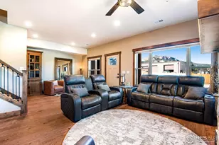 1728 Continental Peaks Cir, Estes Park, CO 80517 - Photo 7